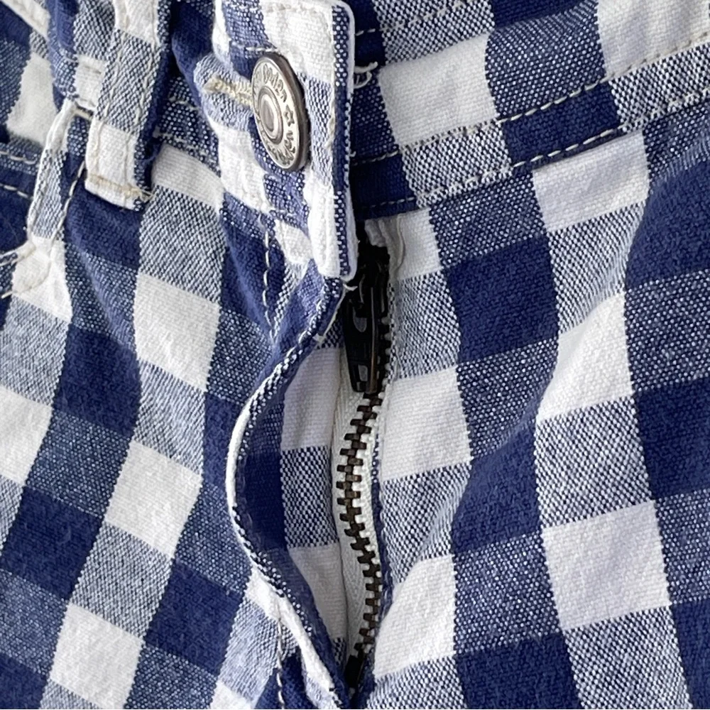 Mini Boden Girl's Navy Blue and White Plaid Checkered Shorts Size 6Y